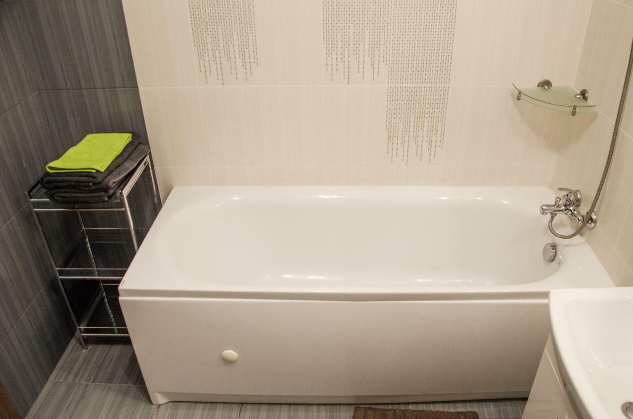 Apartament Centrum Gieldowa ワルシャワ エクステリア 写真