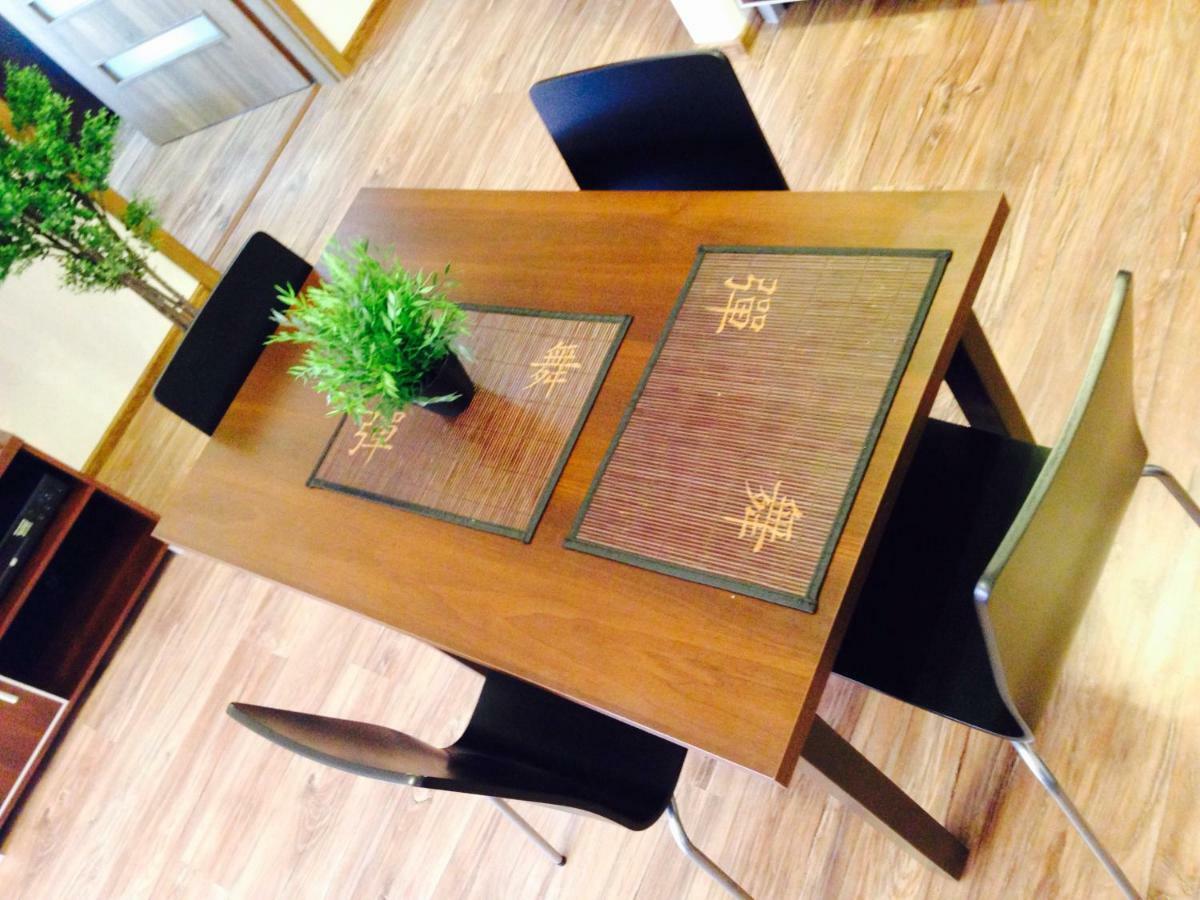 Apartament Centrum Gieldowa ワルシャワ エクステリア 写真