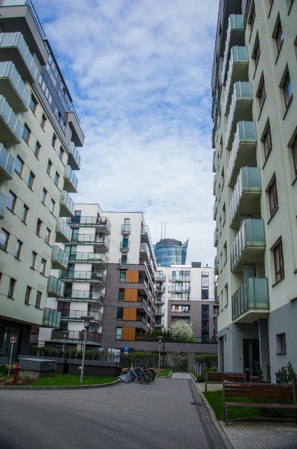 Apartament Centrum Gieldowa ワルシャワ エクステリア 写真