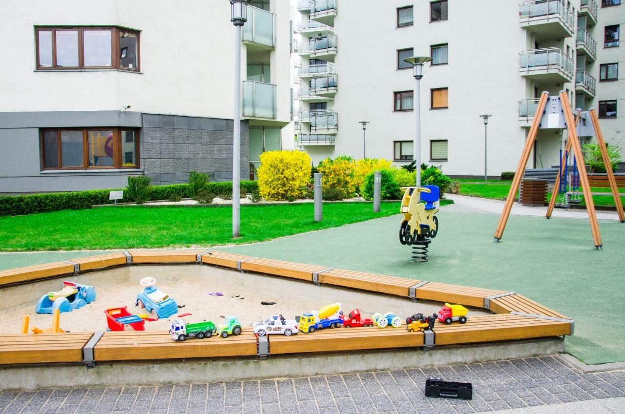 Apartament Centrum Gieldowa ワルシャワ エクステリア 写真