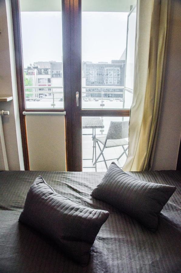 Apartament Centrum Gieldowa ワルシャワ エクステリア 写真