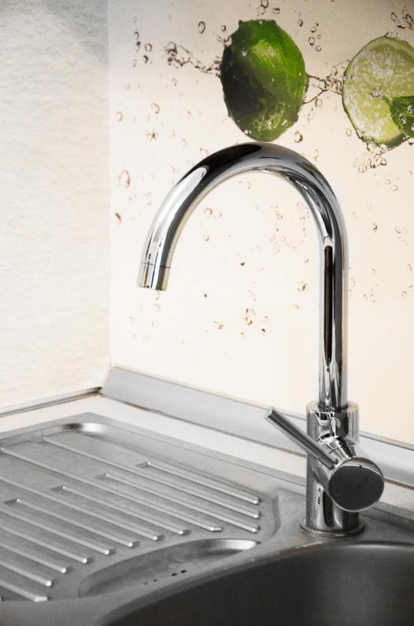 Apartament Centrum Gieldowa ワルシャワ エクステリア 写真